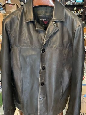 Hidesign Men's Black Leather Button-Front Jacket